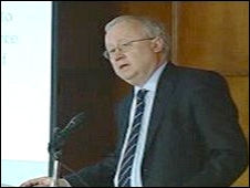 _47925355_leightonandrews170bbc.JPG