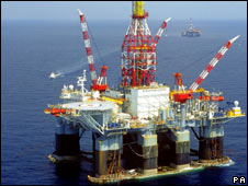 Một giếng dầu của BP tại Vịnh Mexico, ảnh tư liệu