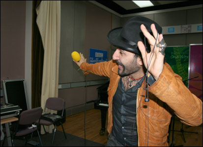 behzad2.jpg