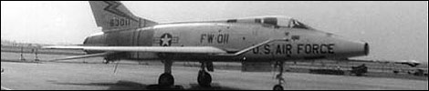 US Aif Force plane 63011 F100D