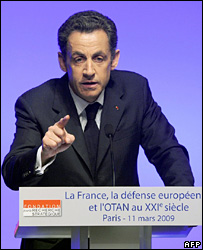 sarkonatoafp203.jpg