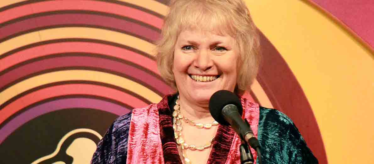 Libby Purves