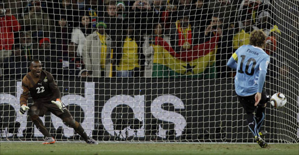 04WCUP748.jpg