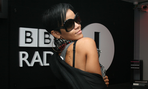 rihanna.jpg
