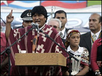 Evo Morales faz discurso no Chile