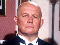 Brian Glover in Campion (1990)