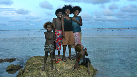 Papua New Guinea's island evacuees