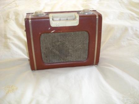 Radio12.jpg