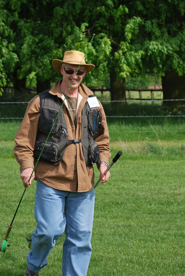 bFlyFishingSyonPark04.jpg