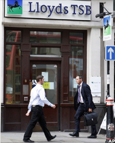 Branch of Lloyds bank