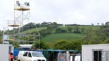 Neges ar y mynydd