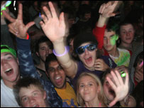 Klaxons crowd