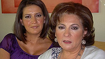 Claudia and Maria Isabel de Wallace