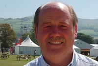 Tom Defis
