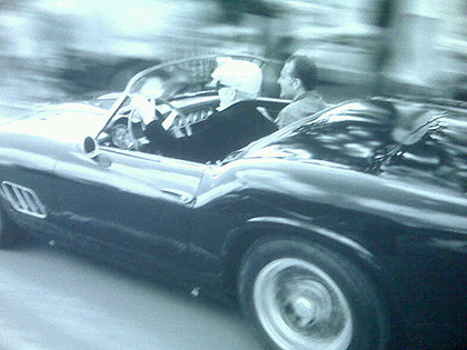car_220609_420.jpg