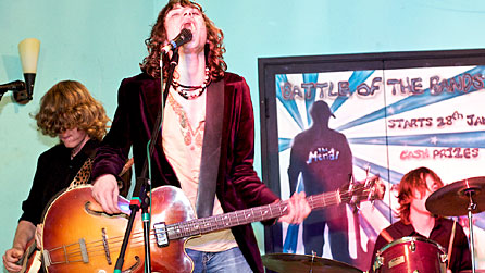 4sticks_102009_01.jpg
