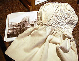 A bonnet