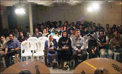 میرآ