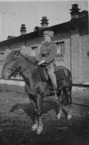 Leila's father