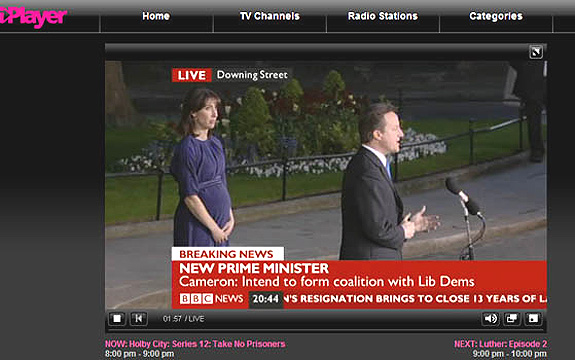David_Cameron_va_phu_nhan.jpg