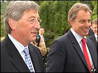 Ông Tony Blair gặp ông Jean-Claude Juncker sau chuyến thăm Paris