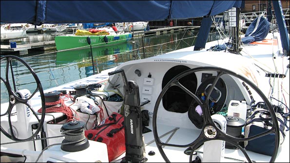 Artemis cockpit