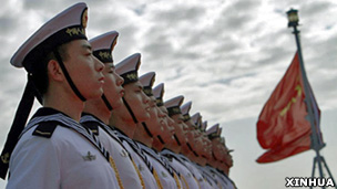 中国海军护航编队船舰在阿尔及利亚首都阿尔及尔停靠(新华社图片2/4/2013)