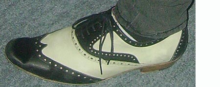 domshoe.jpg