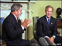O presidente Lula ao lado do presidente americano, George W. Bush