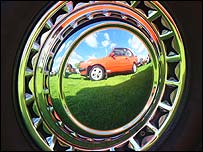 Car hub cap