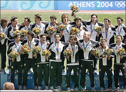 Argentina beat Paraguay 1-0 to win gold in Athens in 2004