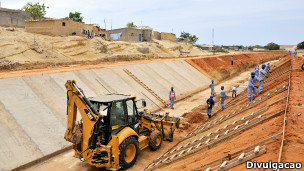 Obra da Odebrecht em Angola, em foto de arquivo