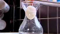 The neck of the bottle should not be too narrow