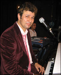 طاهر شباب 