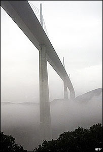 millau_203afp.jpg