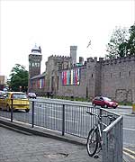 Muriau'r castell