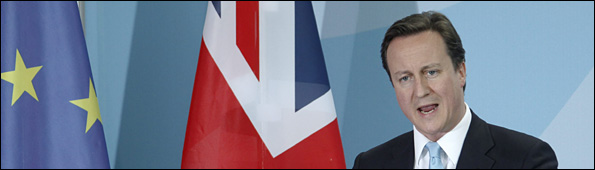 cameron_retuers_595.jpg