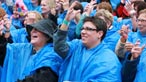 Crowd at the Hull singing event