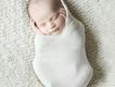Foto do livro "Sleeping Beauties: Newborns in Dreamland