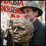 Protestující student