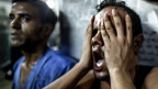 Hombre en Gaza se lamenta