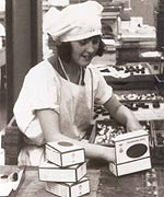 Packing chocolates