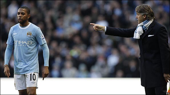 robinho595335ap.jpg