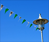 10 Flags