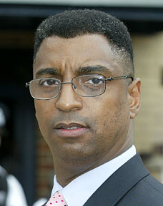 revgeorge031006_228x289.jpg