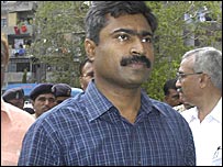 दिनेश 
