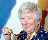 Catherine Watkin o Ddeganwy, enillydd Medal Syr T. H. Parry-Williams