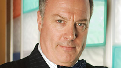 Dr Heston Carter