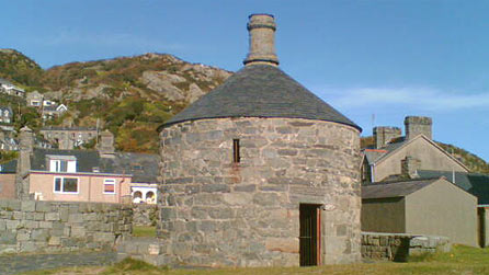 roundhouse.jpg
