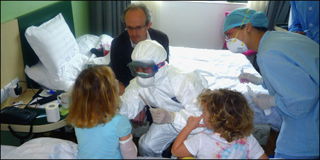 swine_flu_family_460x230.jpg